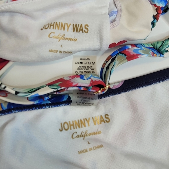 Johnny Was Maya 2 Piece Bikini Navy/Ivory Floral - Picture 6 of 6